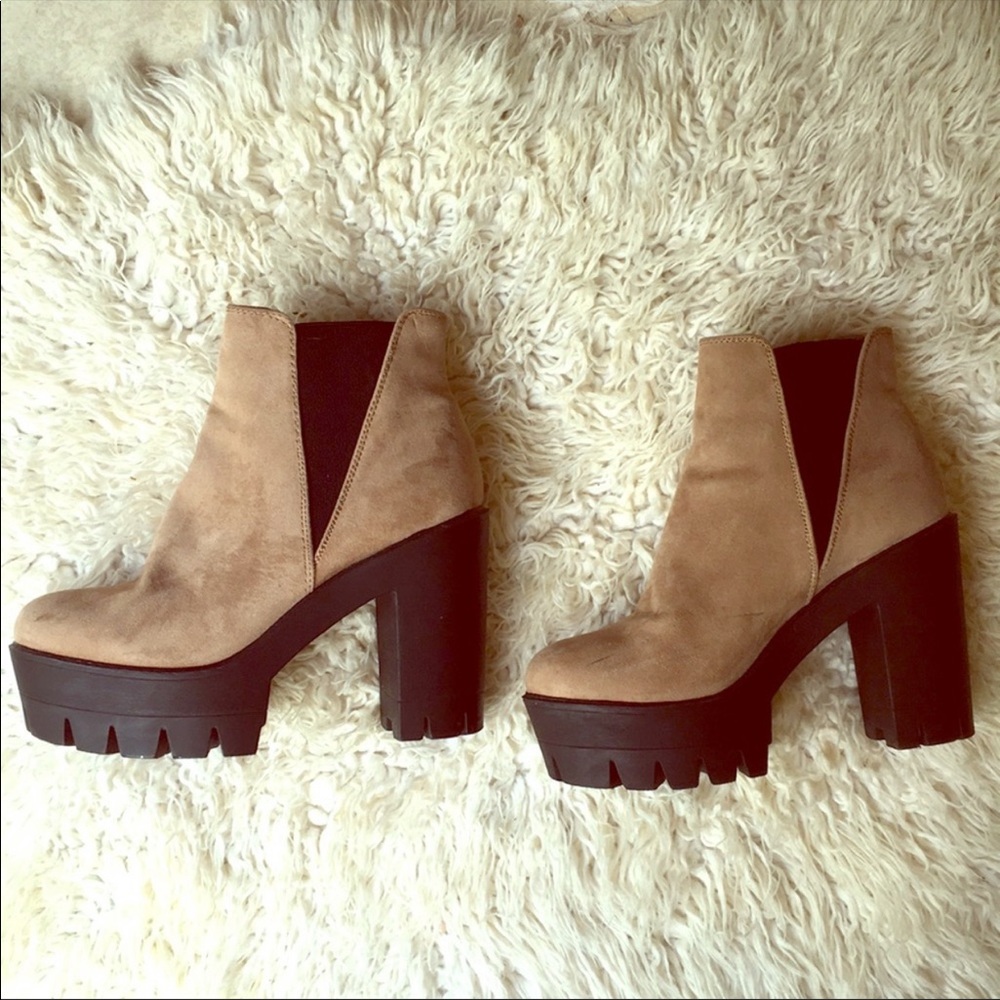 Forever 21 Tan and Black Suede bootie heels